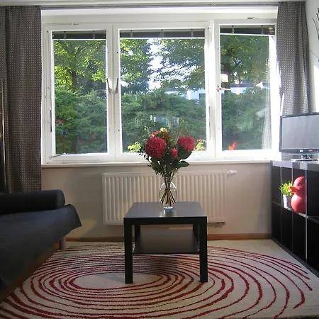 Apartment Grosszugige Ferienwohnung In Dahlem *